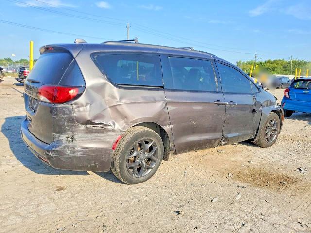 63857346 :رقم المزاد ، 2C4RC1BG9KR593347 vin ، 2019 Chrysler Pacifica مزاد بيع
