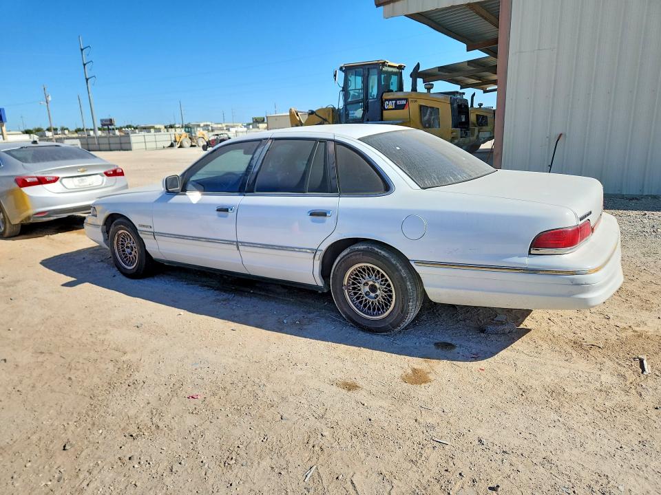 Продажа на аукционе авто 1993 Ford Crown Victoria, vin: 2FALP74W5PX191402, номер лота: 65378236