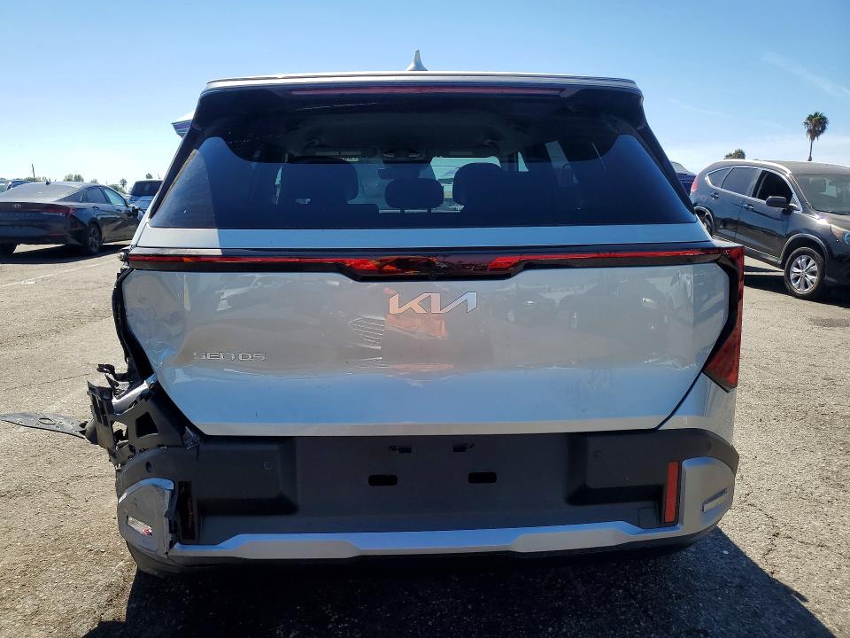 Продажа на аукционе авто 2027 Kia Seltos, vin: KNDEL3D33V7015111, номер лота: 65636266