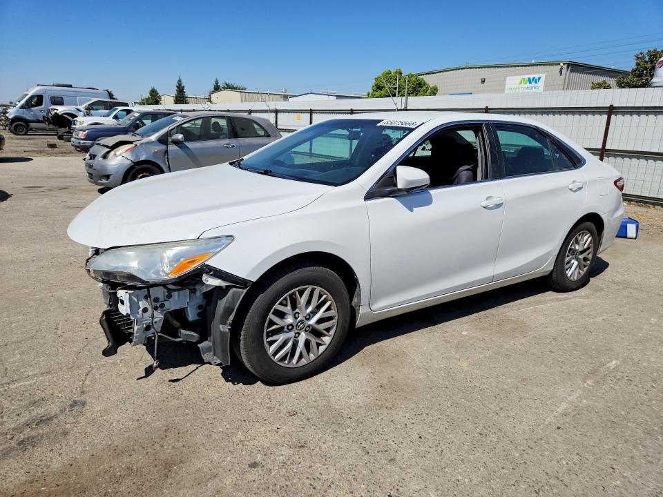 Aukcja sprzedaży 2016 Toyota Camry, vin: 4T1BF1FKXGU226762, numer aukcji: 65025566