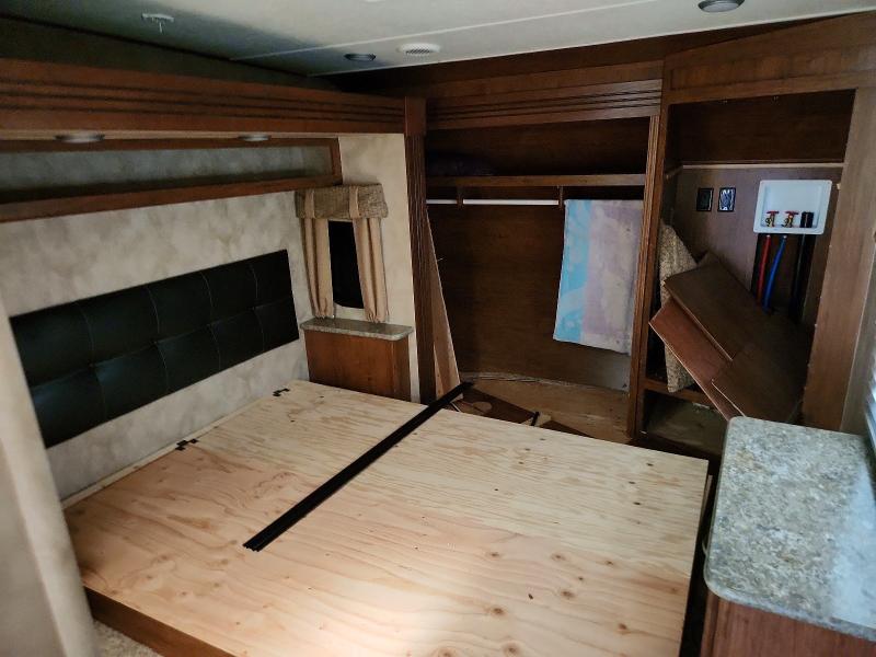 Aukcja sprzedaży 2015 Cross Roads Recreational Vehicle (rv), vin: 4V0FC3225FG005783, numer aukcji: 62790246