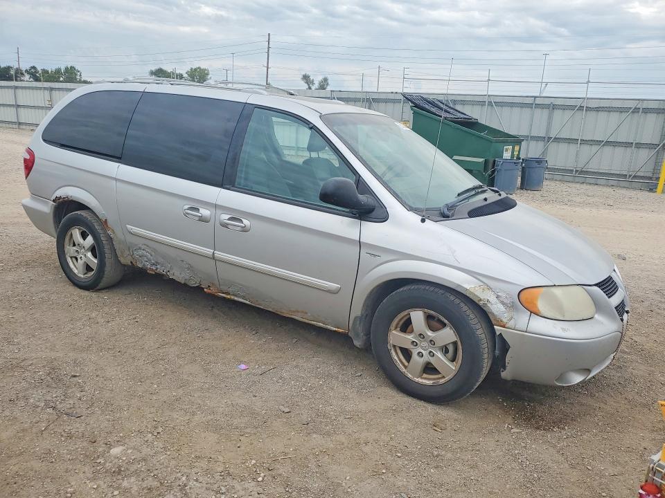 Продажа на аукционе авто 2004 Dodge Grand Caravan, vin: 2D4GP44L34R563810, номер лота: 65434406