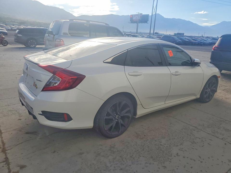 66109796 :رقم المزاد ، 19XFC2F87KE005071 vin ، 2019 Honda Civic مزاد بيع