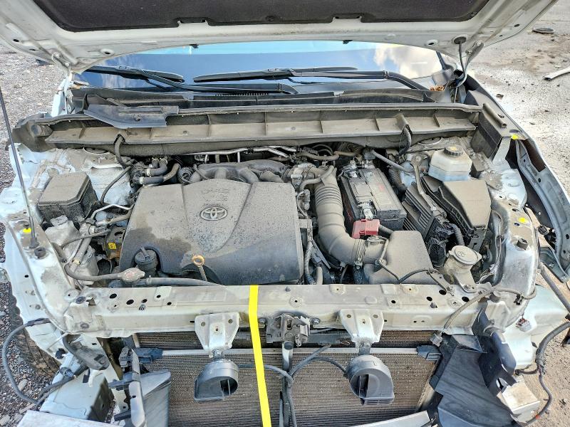 Aukcja sprzedaży 2022 Toyota Highlander, vin: 5TDGZRBH2NS560599, numer aukcji: 67138356