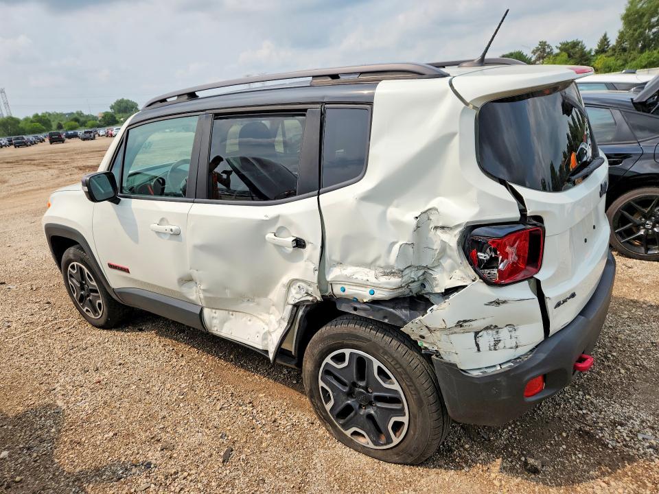 Продаж на аукціоні авто 2015 Jeep Renegade, vin: ZACCJBCT9FPC35723, номер лоту: 64259196