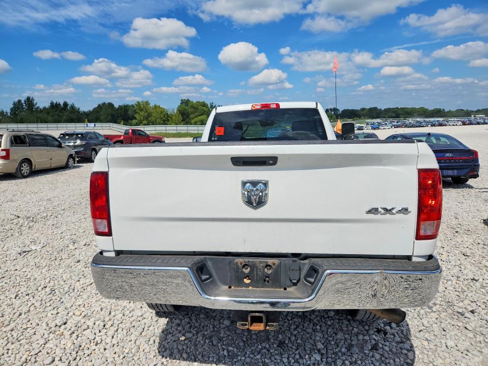 65685016 :رقم المزاد ، 3C6MR5AJ8JG139440 vin ، 2018 Ram 2500 مزاد بيع