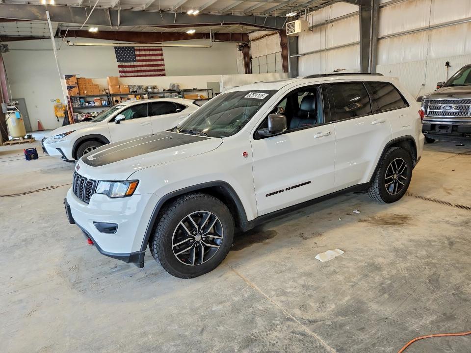 Продаж на аукціоні авто 2018 Jeep Grand Cherokee, vin: 1C4RJFLG9JC457390, номер лоту: 62504106
