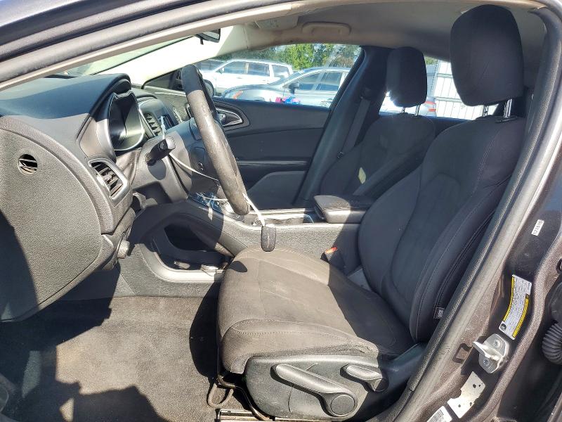 63527986 :رقم المزاد ، 1C3CCCAB0GN176828 vin ، 2016 Chrysler 200 مزاد بيع
