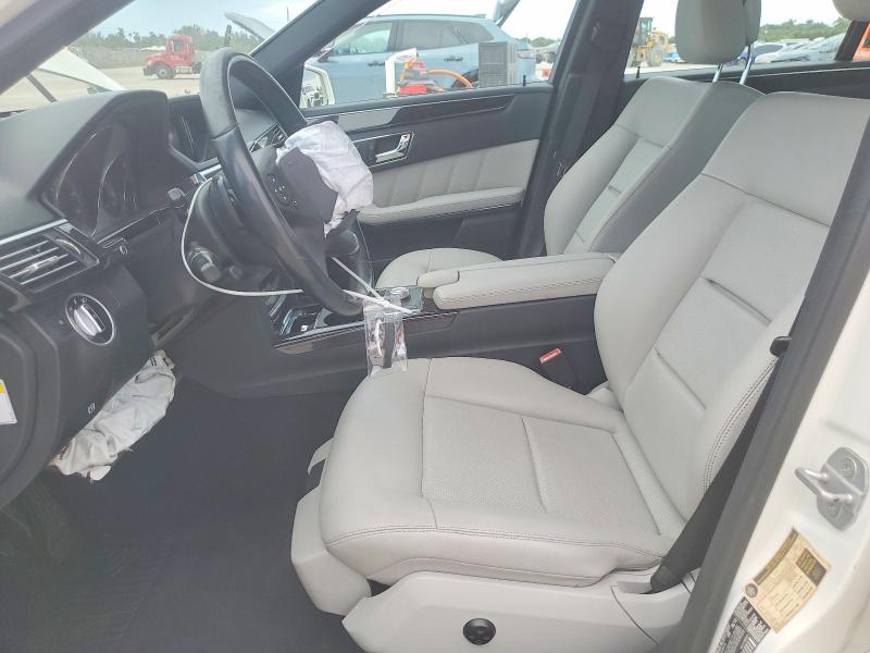 65746806 :رقم المزاد ، WDDHF5GB0BA271987 vin ، 2011 Mercedes-benz E مزاد بيع