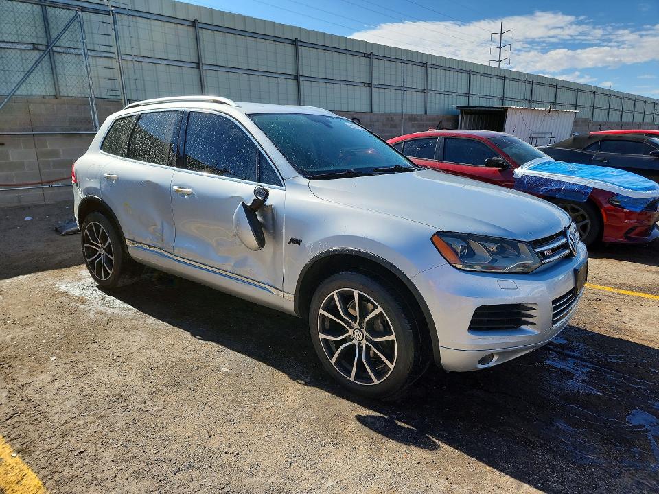 Продажа на аукционе авто 2012 Volkswagen Touareg, vin: WVGEK9BP2CD012125, номер лота: 65718646