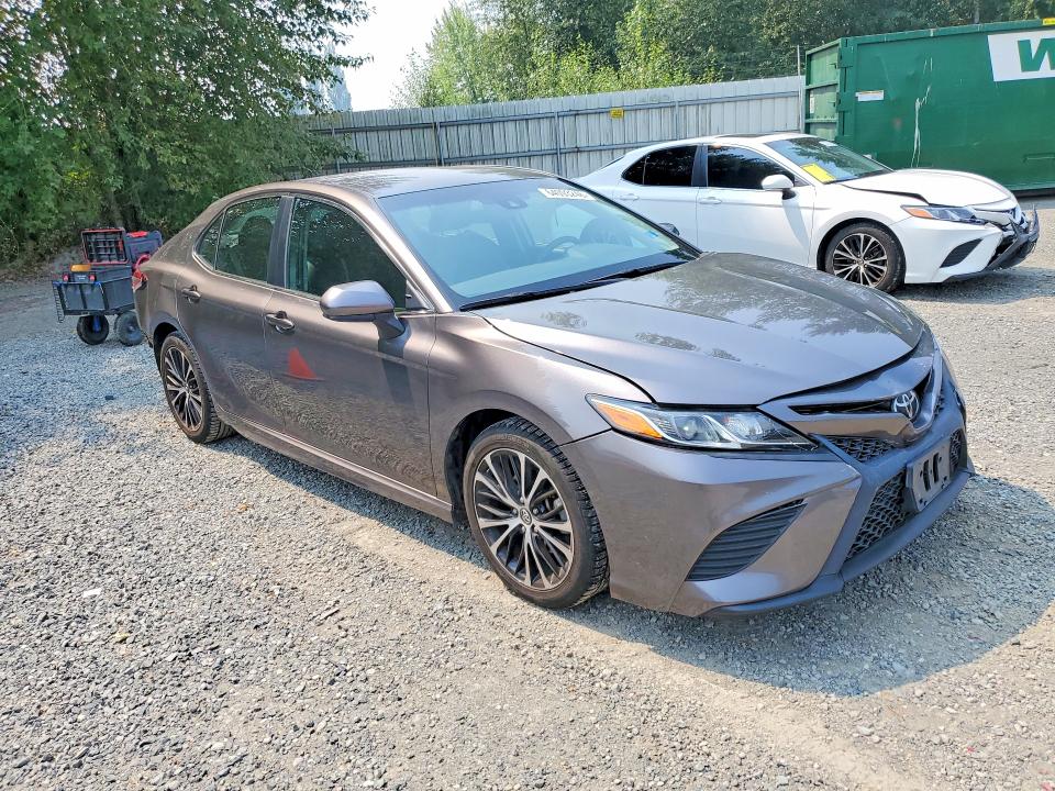 Продажа на аукционе авто 2018 Toyota Camry, vin: 4T1B11HK5JU604344, номер лота: 64093246