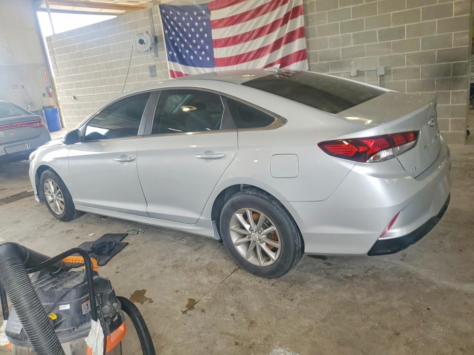 2019 Hyundai Sonata მანქანა იყიდება აუქციონზე, vin: 5NPE24AF2KH796332, აუქციონის ნომერი: 63705706