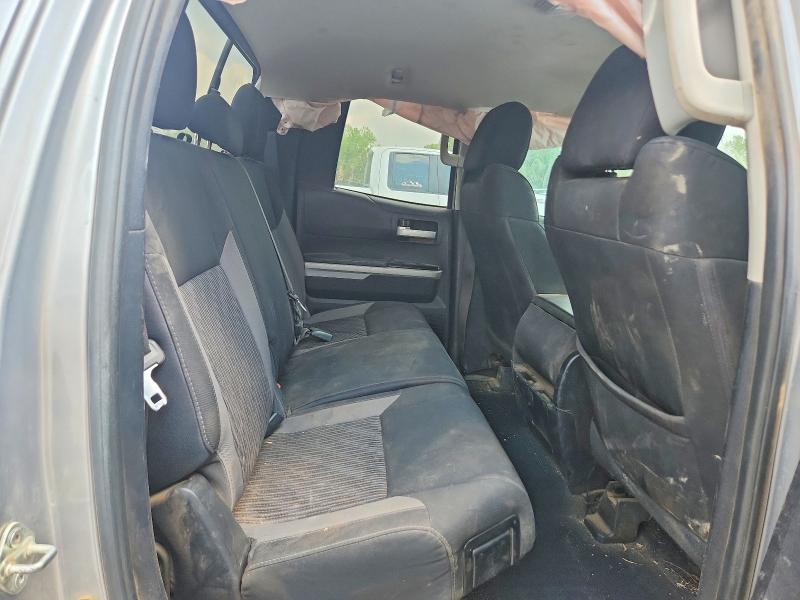 63305216 :رقم المزاد ، 5TFUW5F19GX532295 vin ، 2016 Toyota Tundra مزاد بيع