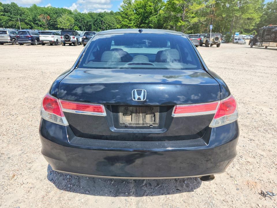 64206236 :رقم المزاد ، 1HGCP2F87CA223086 vin ، 2012 Honda Accord مزاد بيع