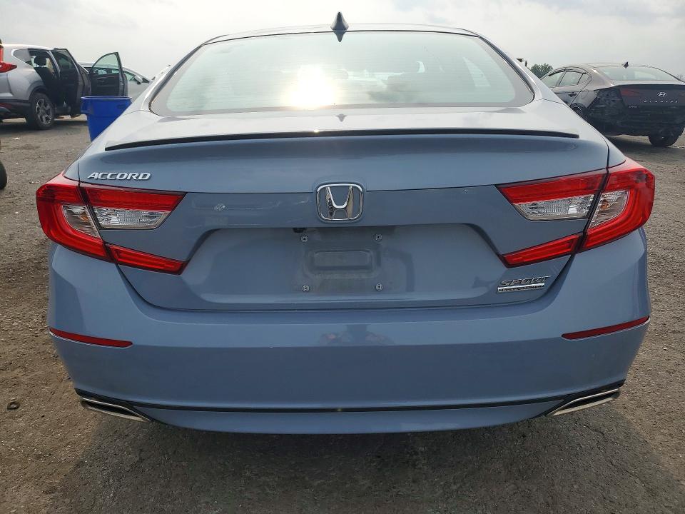 Продажа на аукционе авто 2022 Honda Accord, vin: 1HGCV1F45NA083247, номер лота: 64291556