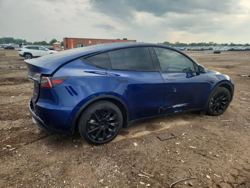 63705416 :رقم المزاد ، 7SAYGAEE6NF378327 vin ، 2022 Tesla Model Y مزاد بيع
