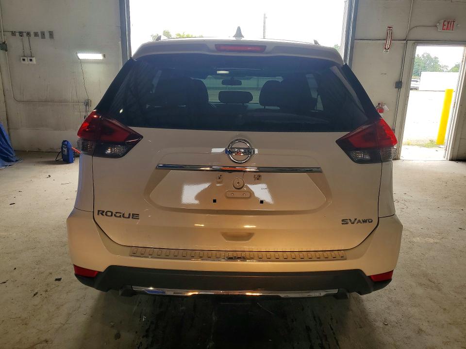 Продаж на аукціоні авто 2018 Nissan Rogue, vin: 5N1AT2MV5JC791442, номер лоту: 63574346
