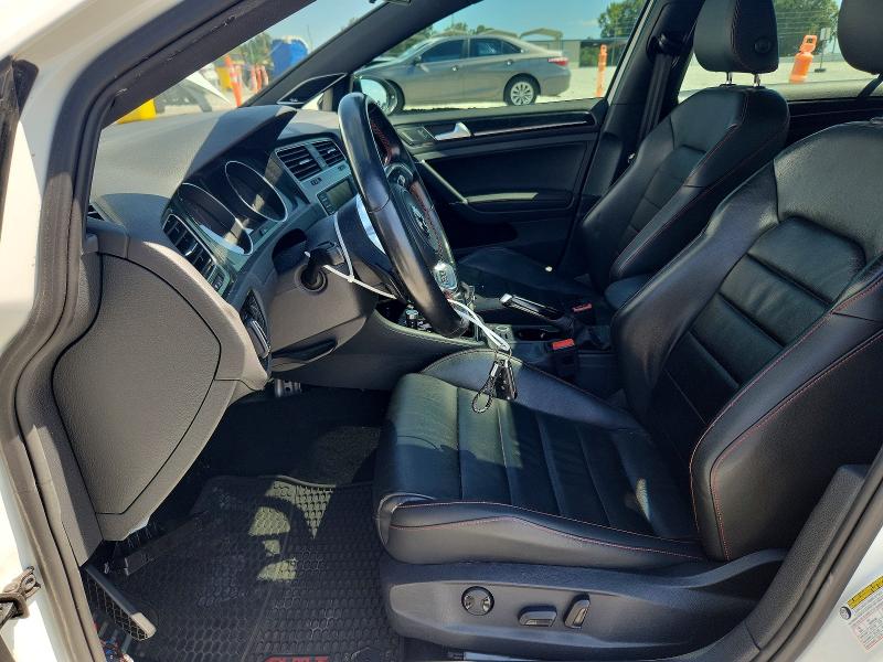 64065106 :رقم المزاد ، 3VW447AU8GM030786 vin ، 2016 Volkswagen Gti مزاد بيع