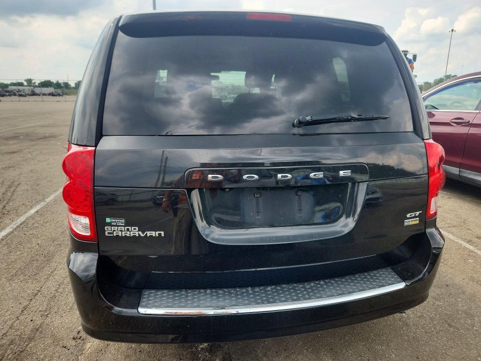64042776 :رقم المزاد ، 2C4RDGEG3JR200520 vin ، 2018 Dodge Grand Caravan مزاد بيع