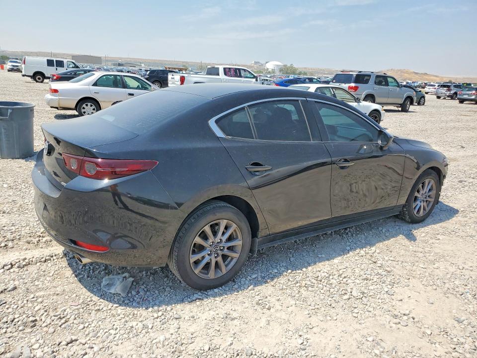 Продаж на аукціоні авто 2021 Mazda 3, vin: JM1BPAAL9M1345188, номер лоту: 62888476