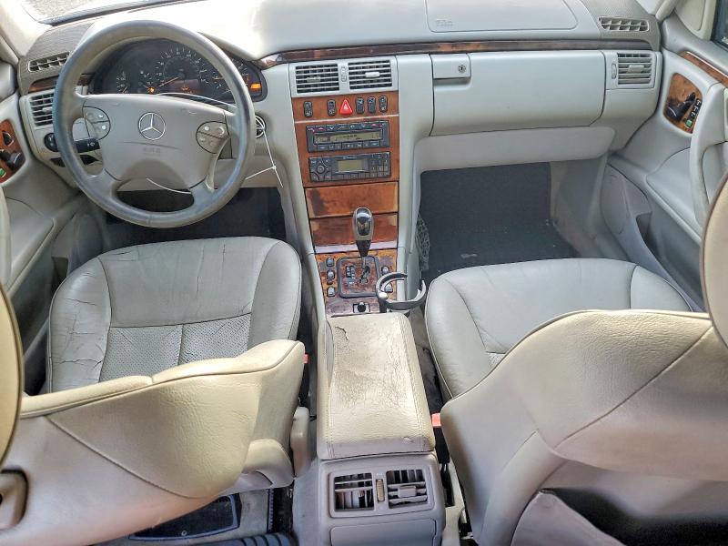 64961096 :رقم المزاد ، WDBJH65J92X080618 vin ، 2002 Mercedes-benz E مزاد بيع