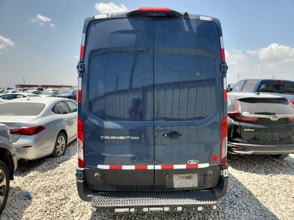 Продаж на аукціоні авто 2021 Ford Transit, vin: 1FTBR3X8XMKA46506, номер лоту: 61164266