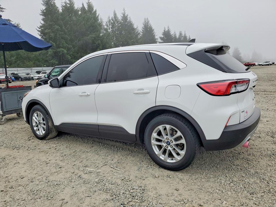 Продажа на аукционе авто 2020 Ford Escape, vin: 1FMCU0G60LUB13337, номер лота: 64502306