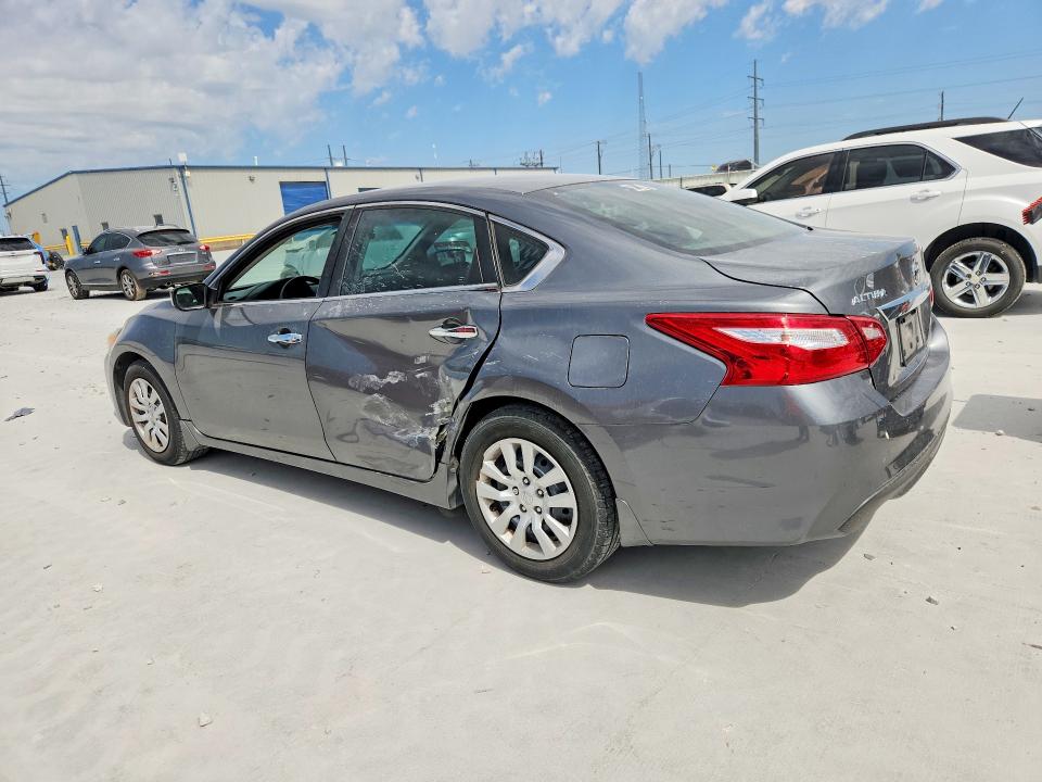 2017 Nissan Altima მანქანა იყიდება აუქციონზე, vin: 1N4AL3AP5HN359213, აუქციონის ნომერი: 65299706