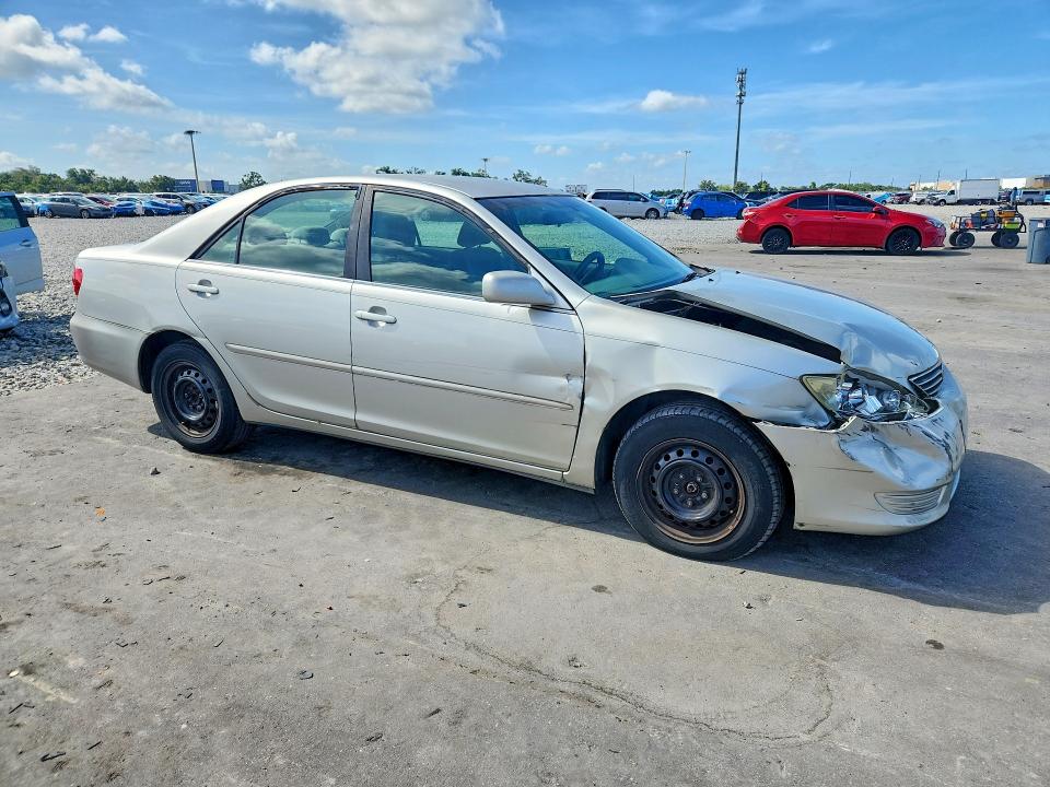 Продажа на аукционе авто 2005 Toyota Camry, vin: 4T1BE32K55U976491, номер лота: 64571216