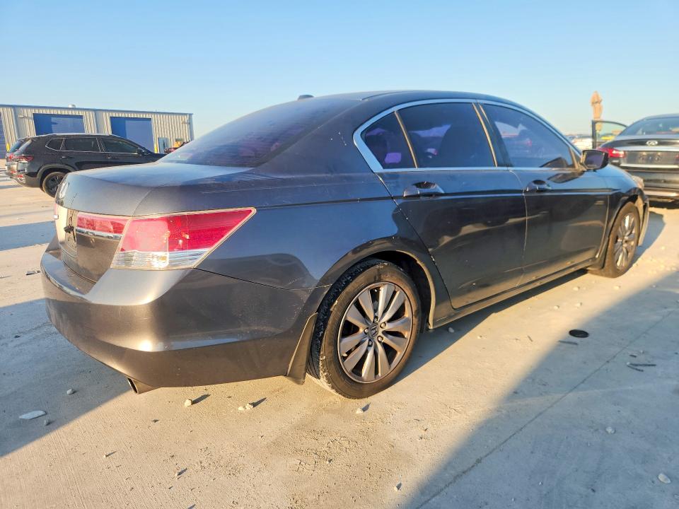 Продажа на аукционе авто 2012 Honda Accord, vin: 1HGCP2F84CA056766, номер лота: 64264326