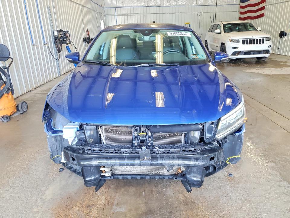 Продаж на аукціоні авто 2017 Volkswagen Passat, vin: 1VWCT7A30HC080316, номер лоту: 63000546