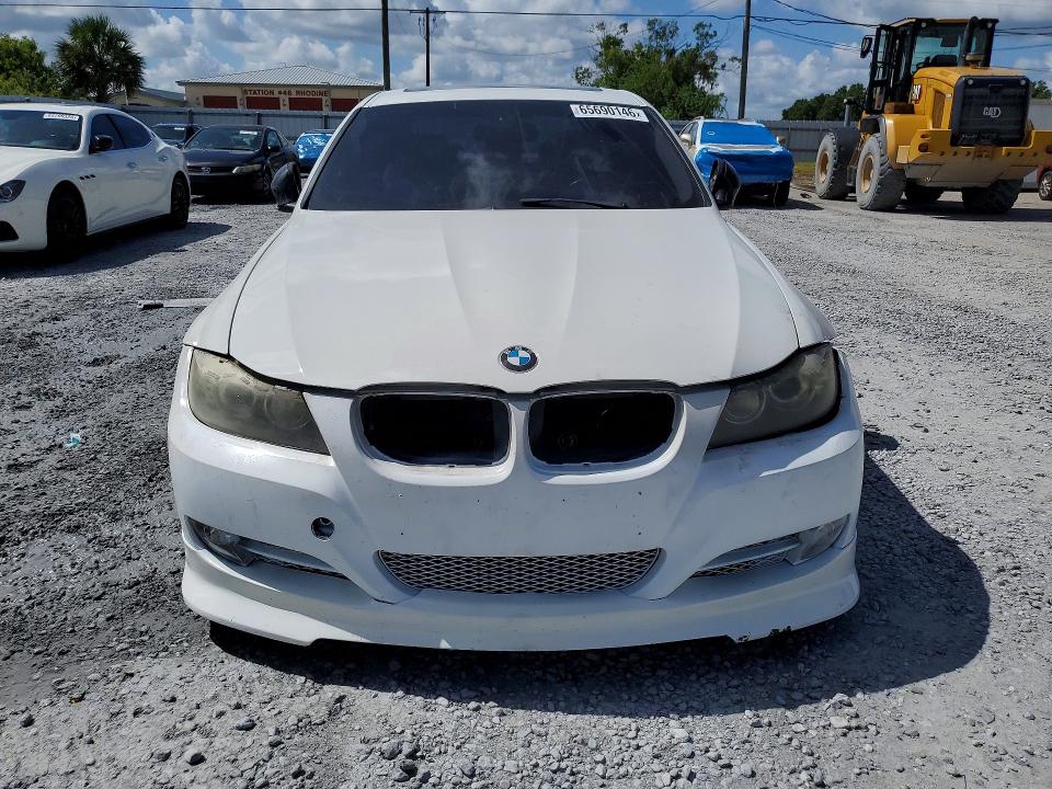 2011 Bmw 335 მანქანა იყიდება აუქციონზე, vin: WBAPM5C50BE577489, აუქციონის ნომერი: 65690146