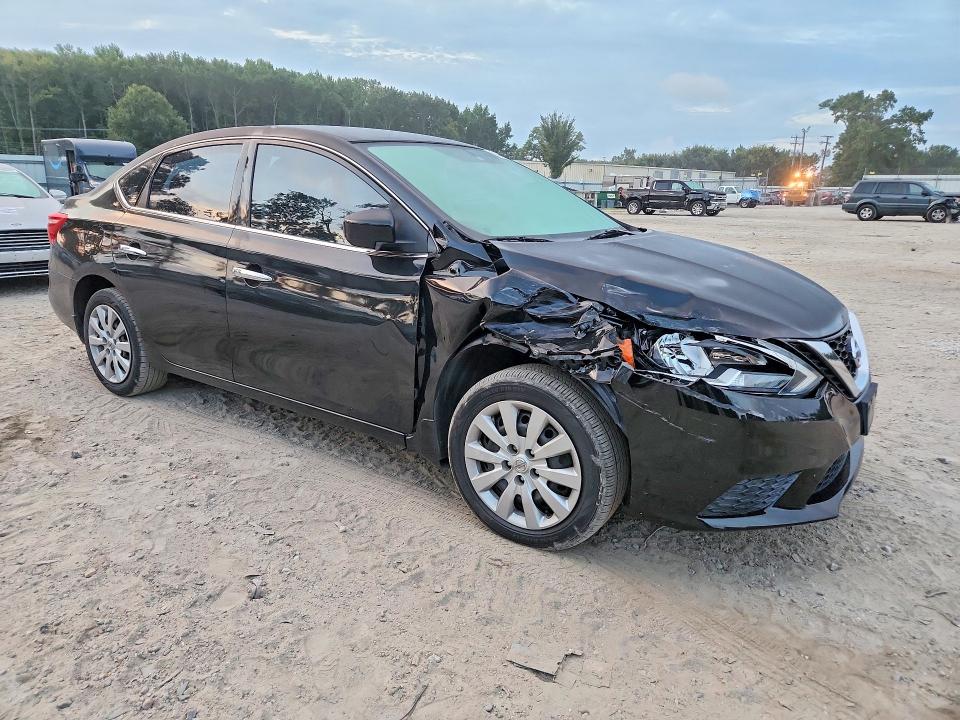 2017 Nissan Sentra მანქანა იყიდება აუქციონზე, vin: 3N1AB7AP3HY249870, აუქციონის ნომერი: 66068576