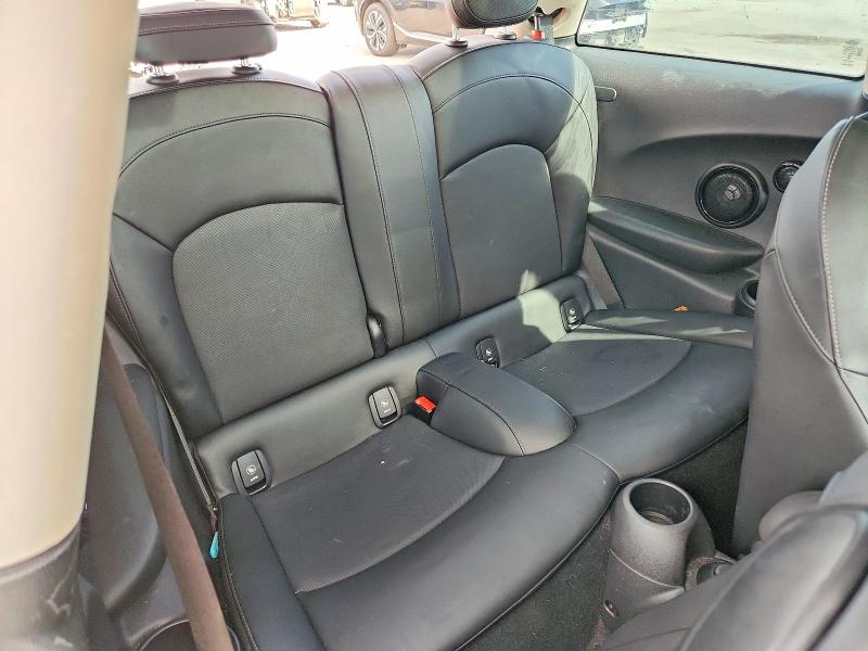 Продаж на аукціоні авто 2018 Mini Cooper, vin: WMWXP7C59J2A49178, номер лоту: 65615596