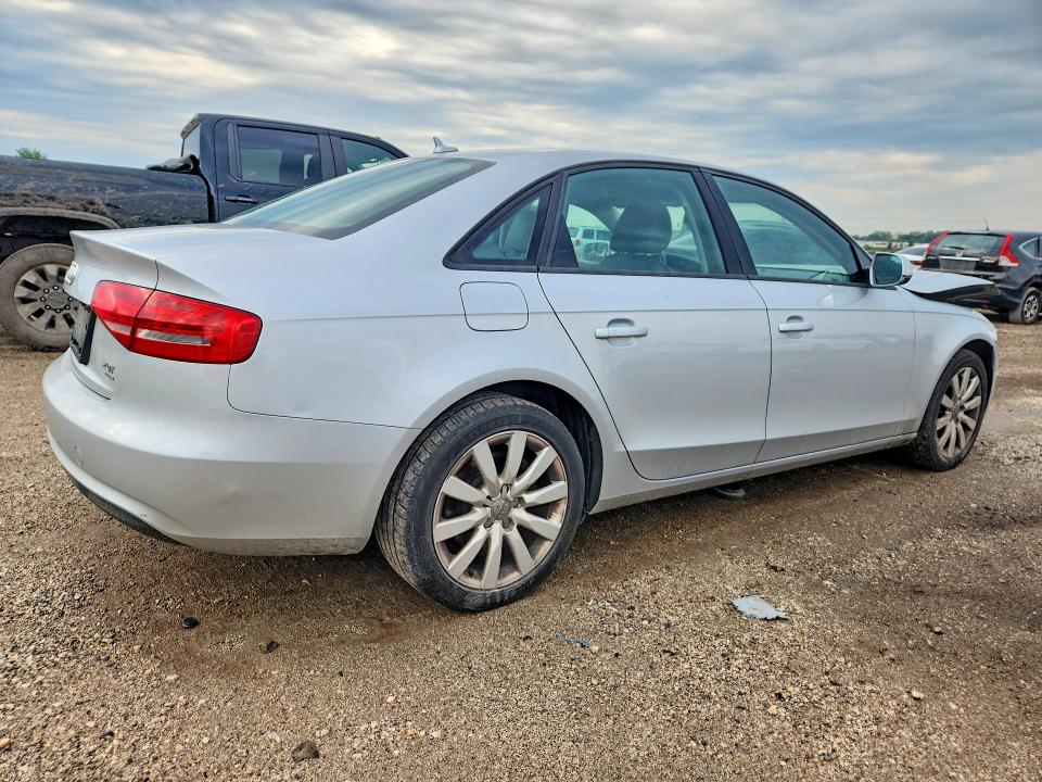 2014 Audi A4 მანქანა იყიდება აუქციონზე, vin: WAUDFAFL2EN038490, აუქციონის ნომერი: 67011366