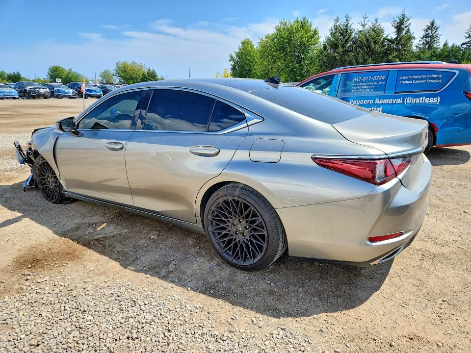 65599616 :رقم المزاد ، 58ABZ1B19MU083022 vin ، 2021 Lexus Es مزاد بيع