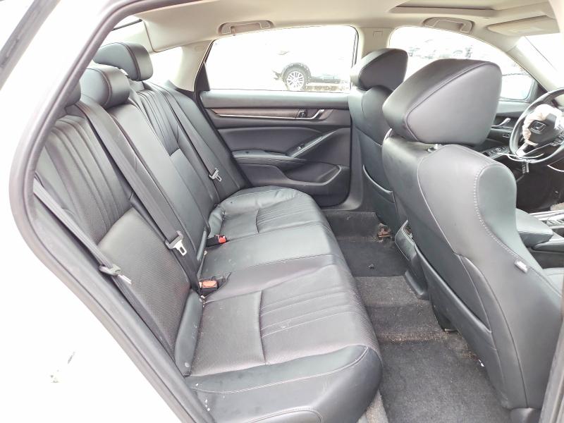 Продажа на аукционе авто 2018 Honda Accord, vin: 1HGCV1F62JA079751, номер лота: 63905506