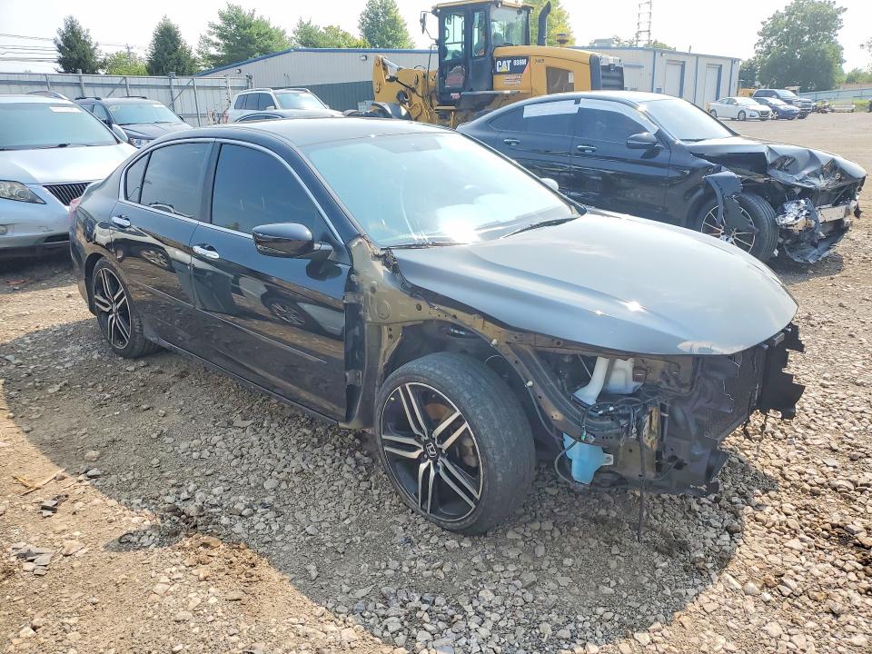 Продаж на аукціоні авто 2017 Honda Accord, vin: 1HGCR2F5XHA230508, номер лоту: 64008906