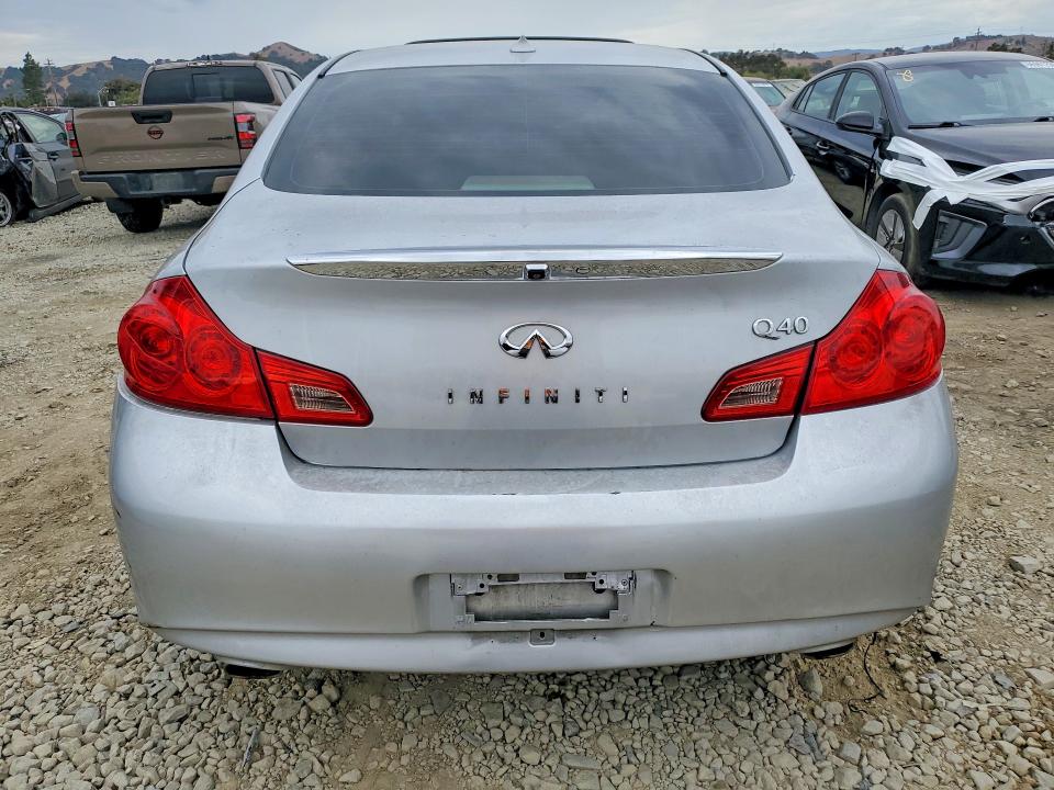 2015 Infiniti Q40 მანქანა იყიდება აუქციონზე, vin: JN1CV6AP9FM502359, აუქციონის ნომერი: 67163776