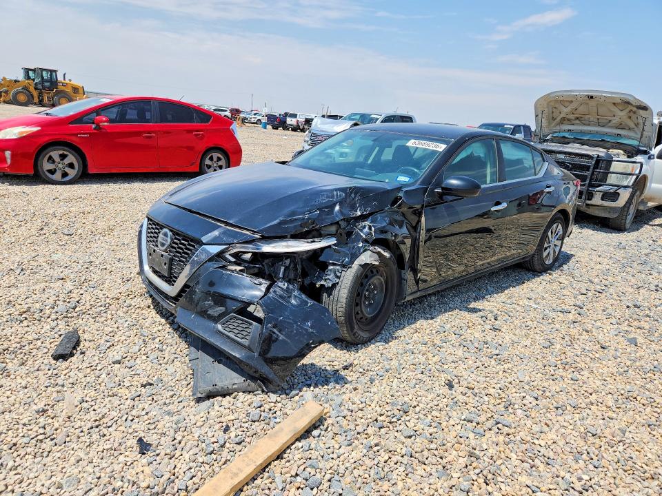 Продажа на аукционе авто 2020 Nissan Altima, vin: 1N4BL4BV8LC132402, номер лота: 63689236