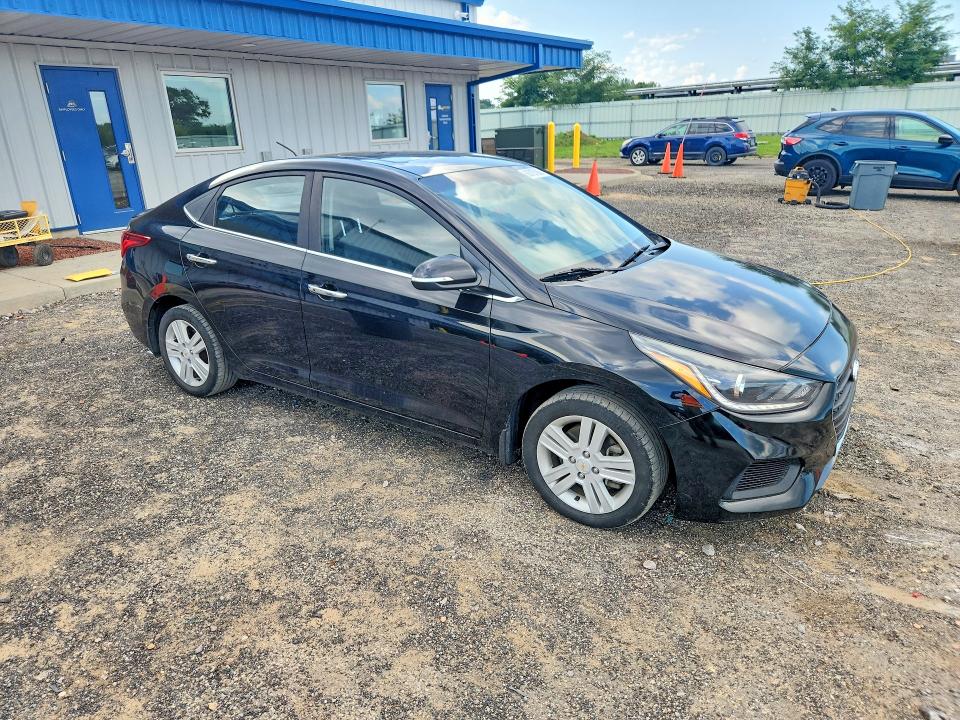 2019 Hyundai Accent მანქანა იყიდება აუქციონზე, vin: 3KPC34A33KE088072, აუქციონის ნომერი: 66797006