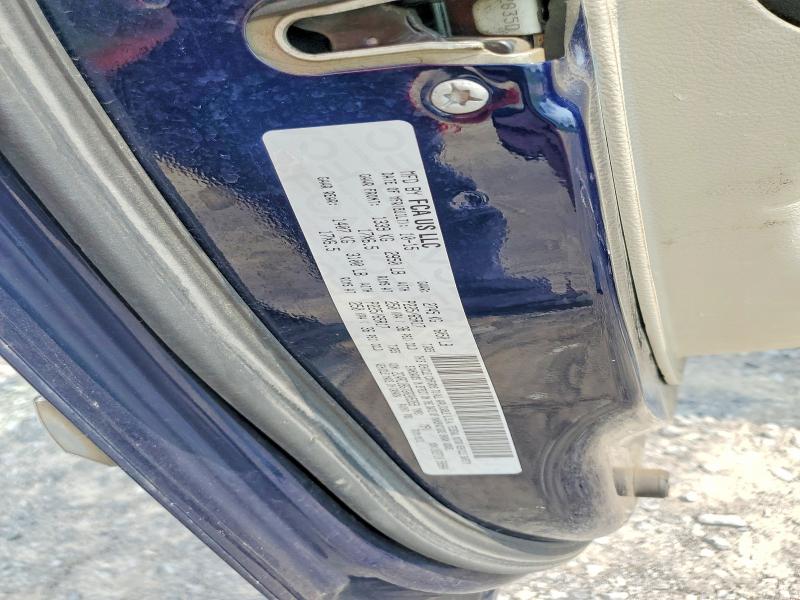 64570126 :رقم المزاد ، 2C4RC1BG7GR205359 vin ، 2016 Chrysler Town & Country مزاد بيع