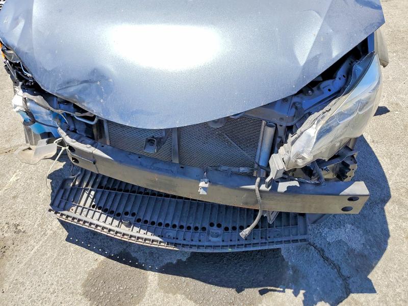 2017 Toyota Corolla მანქანა იყიდება აუქციონზე, vin: 2T1BURHE2HC955756, აუქციონის ნომერი: 64068936