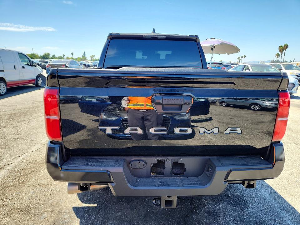 65570776 :رقم المزاد ، 3TMKB5FNXTM066155 vin ، 2019 Toyota Tacoma مزاد بيع
