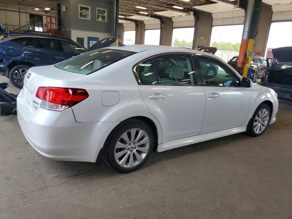 65009586 :رقم المزاد ، 4S3BMBK60B3253704 vin ، 2011 Subaru Legacy مزاد بيع