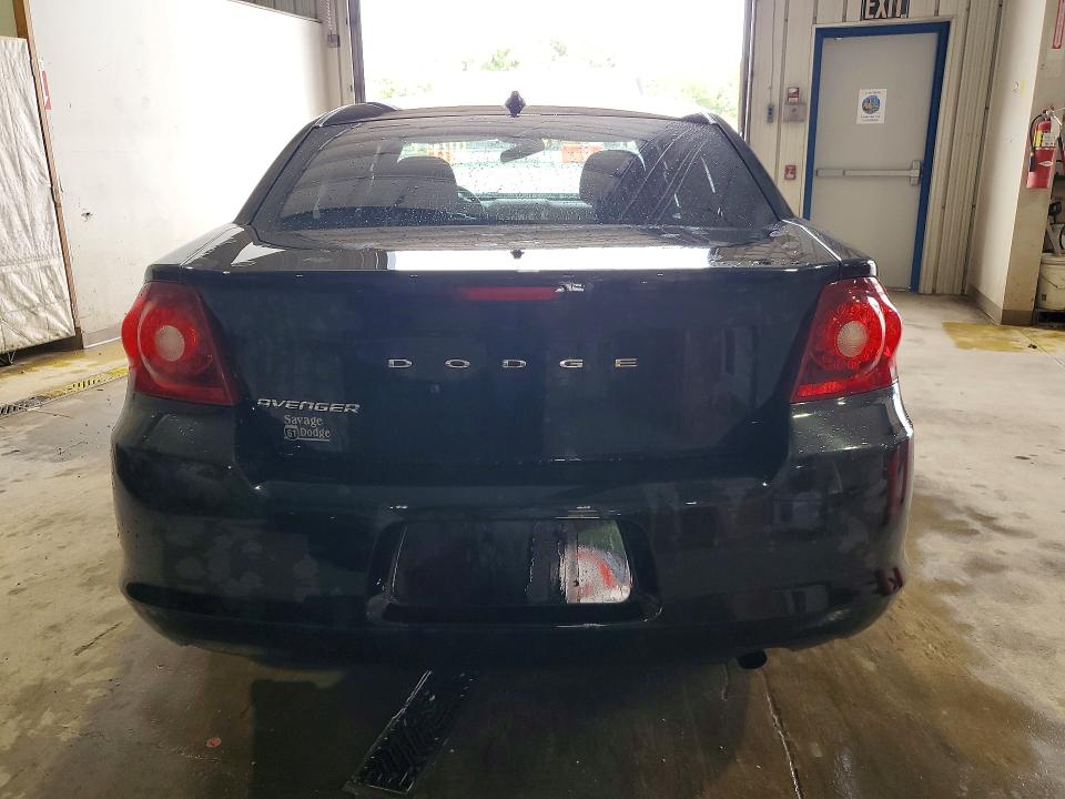 65915986 :رقم المزاد ، 1C3CDZCB3CN133379 vin ، 2012 Dodge Avenger مزاد بيع
