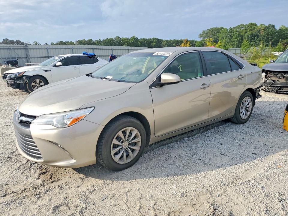Продаж на аукціоні авто 2015 Toyota Camry, vin: 4T1BF1FK7FU488477, номер лоту: 63712616