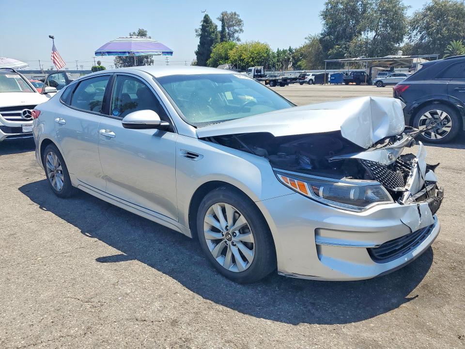2016 Kia Optima მანქანა იყიდება აუქციონზე, vin: 5XXGU4L37GG031299, აუქციონის ნომერი: 64131656