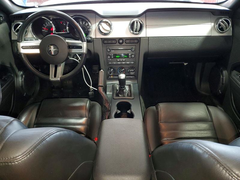 2006 Ford Mustang მანქანა იყიდება აუქციონზე, vin: 1ZVFT82H665266327, აუქციონის ნომერი: 63593776