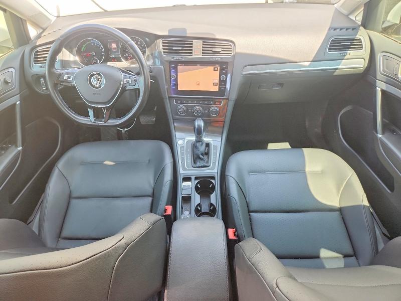 64414206 :رقم المزاد ، WVWPR7AU4HW953446 vin ، 2017 Volkswagen E-golf مزاد بيع